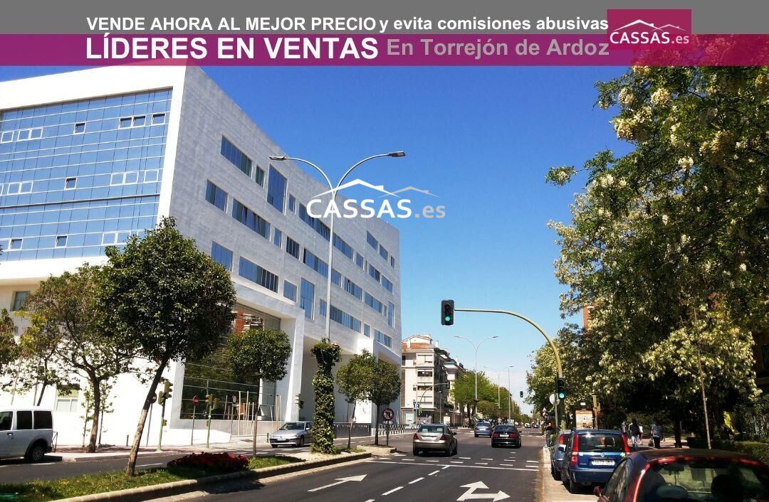 Exterior view of Flat for sale in Torrejón de Ardoz  with Air Conditioner and Heating