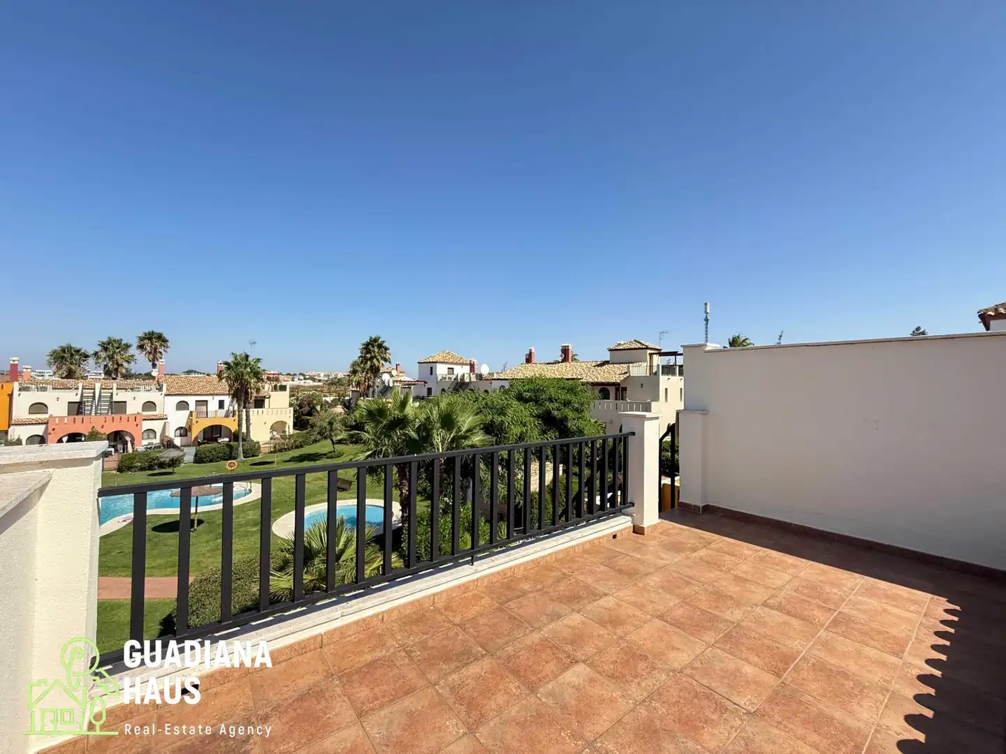 Casa a schiera con piscina in vendita a MIGUEL DE UNAMUNO 20, imagen 40