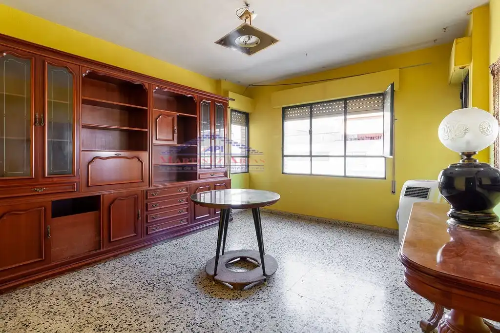 Habitación de Piso en venta en Mengíbar con Balcón