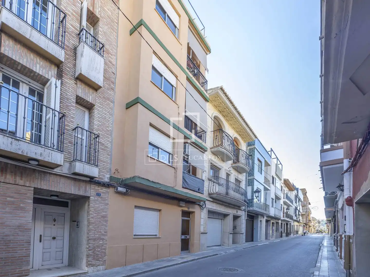 Vista exterior de Casa o xalet en venda en Riba-roja de Túria amb Aire condicionat, Calefacció i Terrassa
