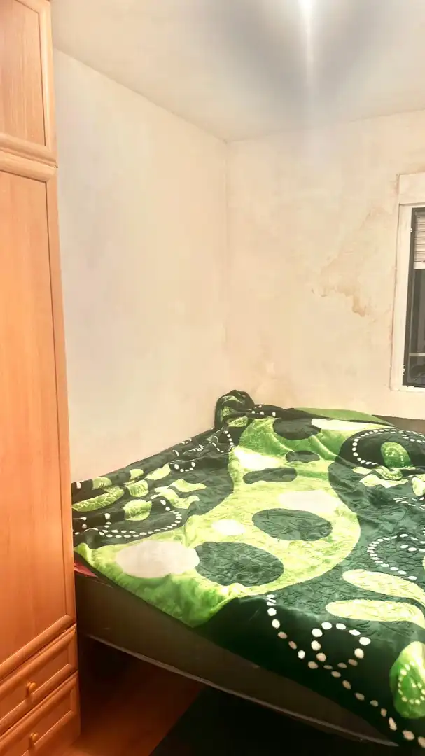 Dormitori de Pis en venda en Madrid amb Calefacció i Moblat