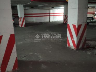 Individual for sale in Nervión
