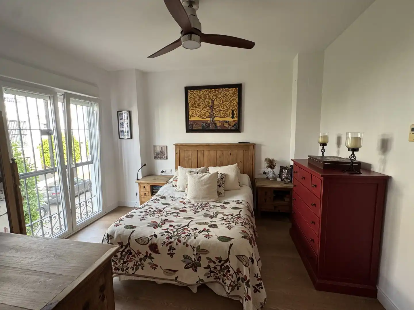 Habitación de Casa adosada en venta en Bormujos con Aire acondicionado, Terraza y Trastero