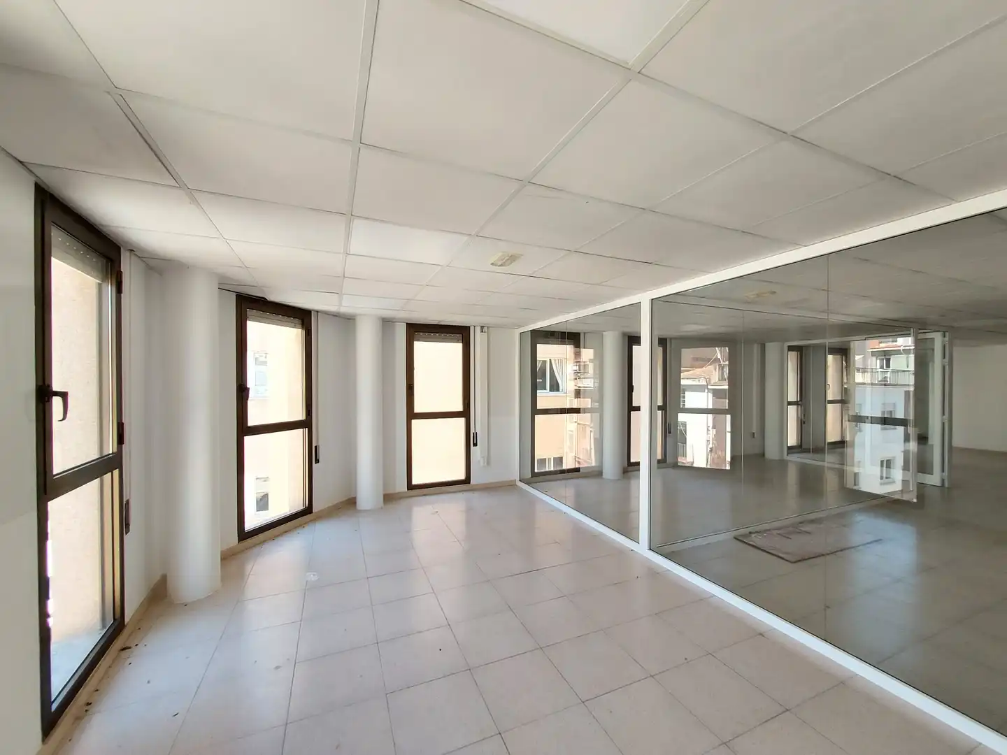 Oficina en venda en El Vendrell