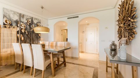 Foto 5 de Piso en venta en Los Arqueros - Puerto del Almendro, Benahavís