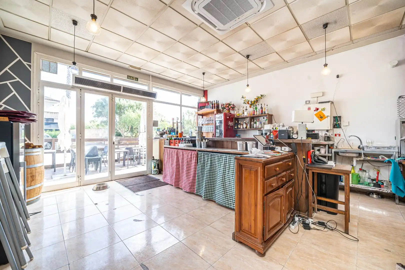 Commercial properties for rent in Campos  with Air Conditioner and Furnished