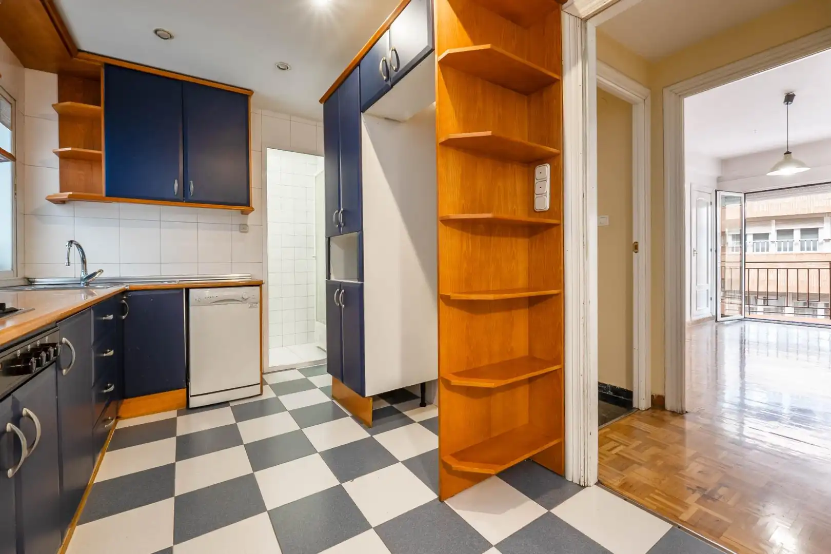 Küche von Wohnung zum Verkauf in Granada mit Klimaanlage, Heizung und Terrasse