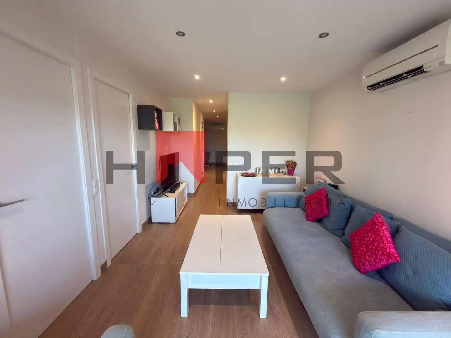 Sala de estar de Piso en venta en El Prat de Llobregat con Aire acondicionado y Terraza