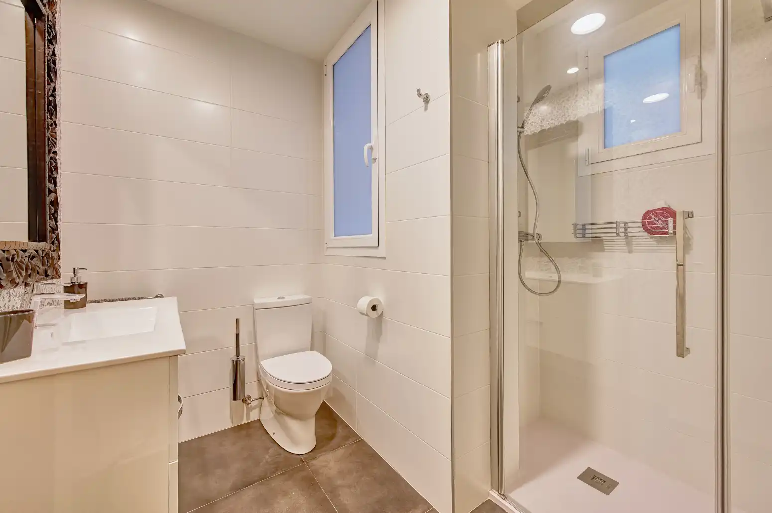 Baño de Piso en venta en  Pamplona / Iruña con Calefacción, Parquet y Amueblado