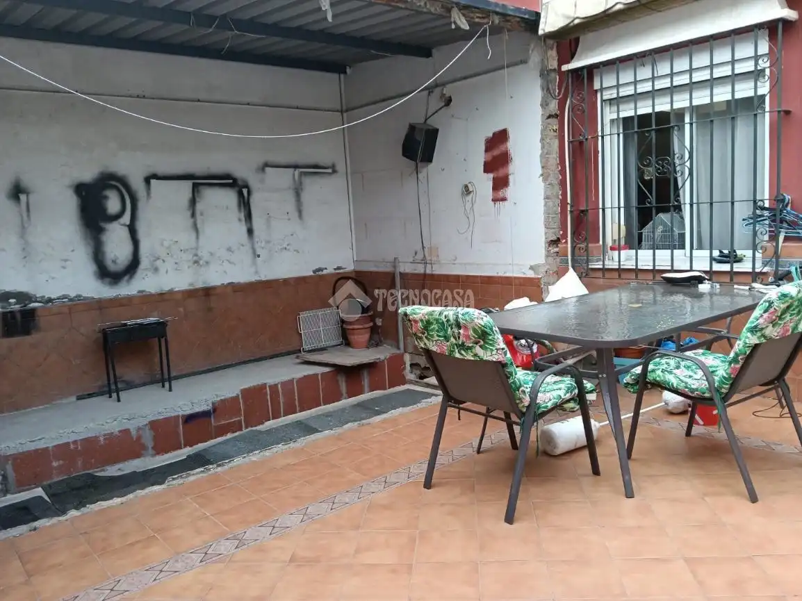 Terraza de Casa adosada en venta en Dos Hermanas con Aire acondicionado, Jardín privado y Trastero