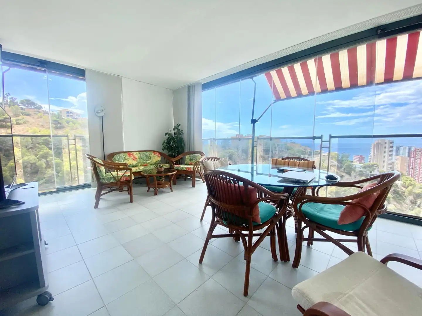 Terraza de Apartamento de alquiler en Benidorm con Aire acondicionado, Calefacción y Terraza
