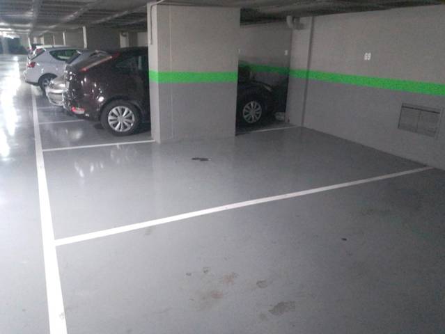 Garaje en Alquiler en Avinguda Eusebi Sempere, 11 en Ensanche - Diputación