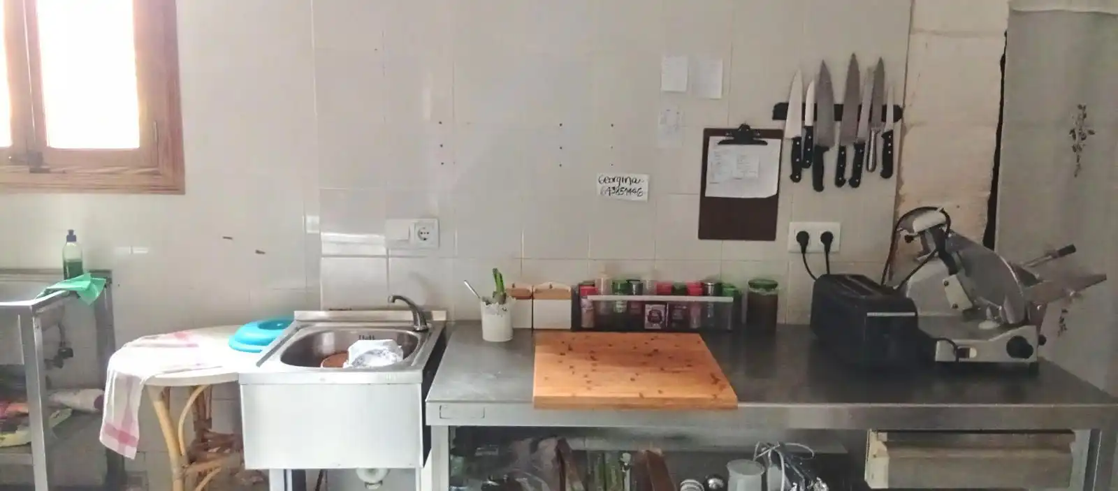 Cuina de Local en venda en Selva amb Terrassa