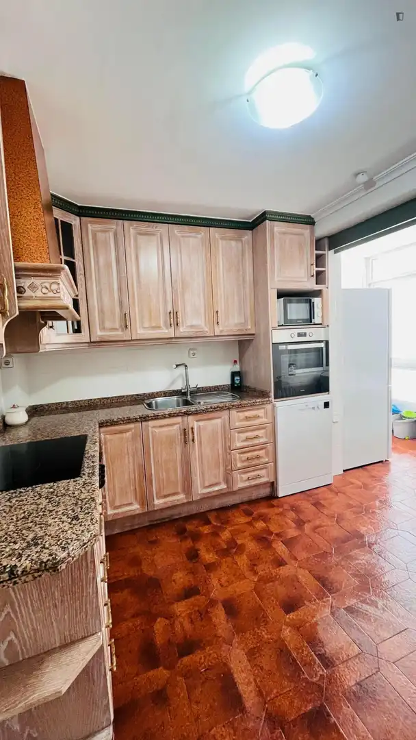 Habitación en Ensanche - Diputación