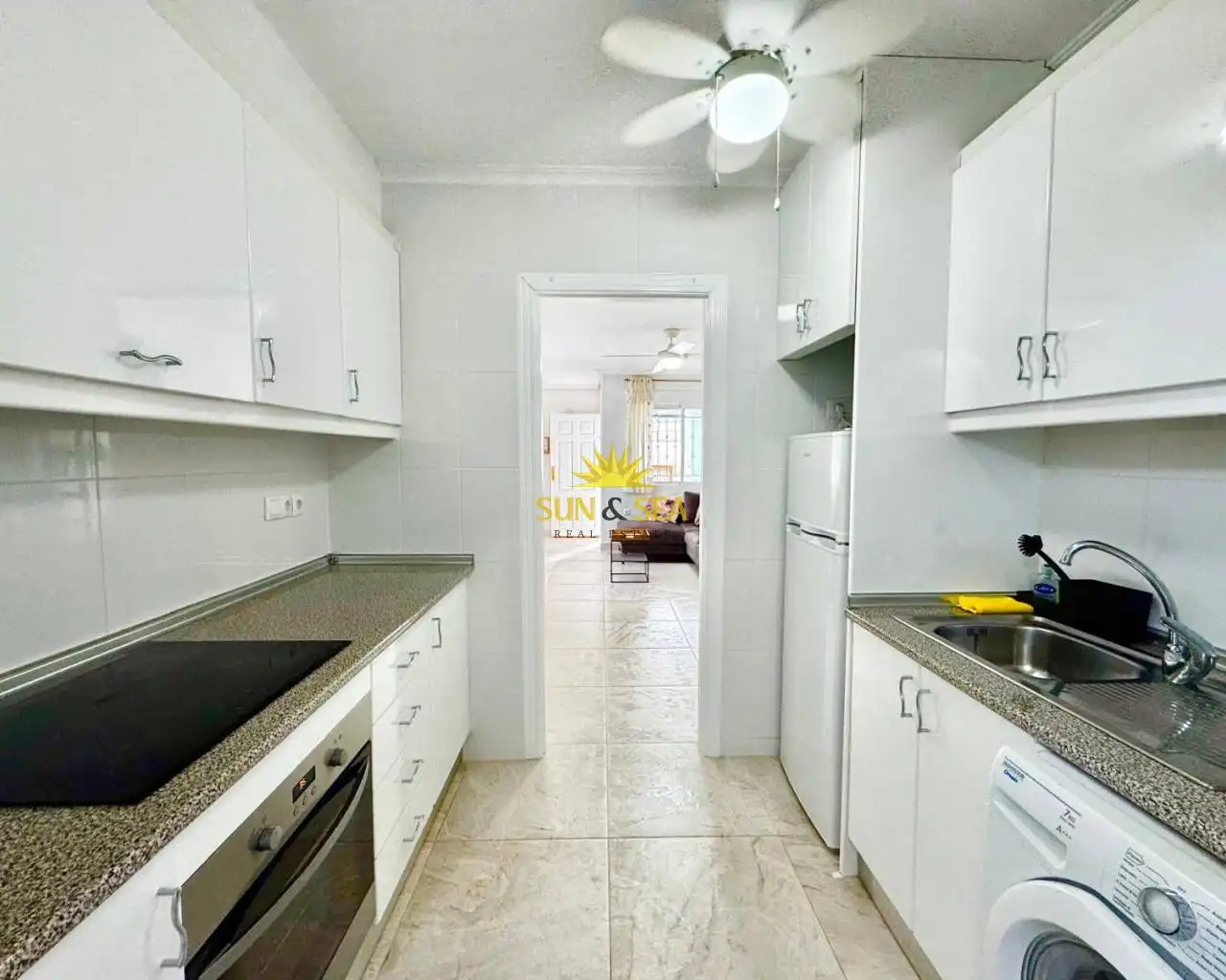 Cocina de Planta baja de alquiler en Orihuela con Aire acondicionado, Calefacción y Terraza