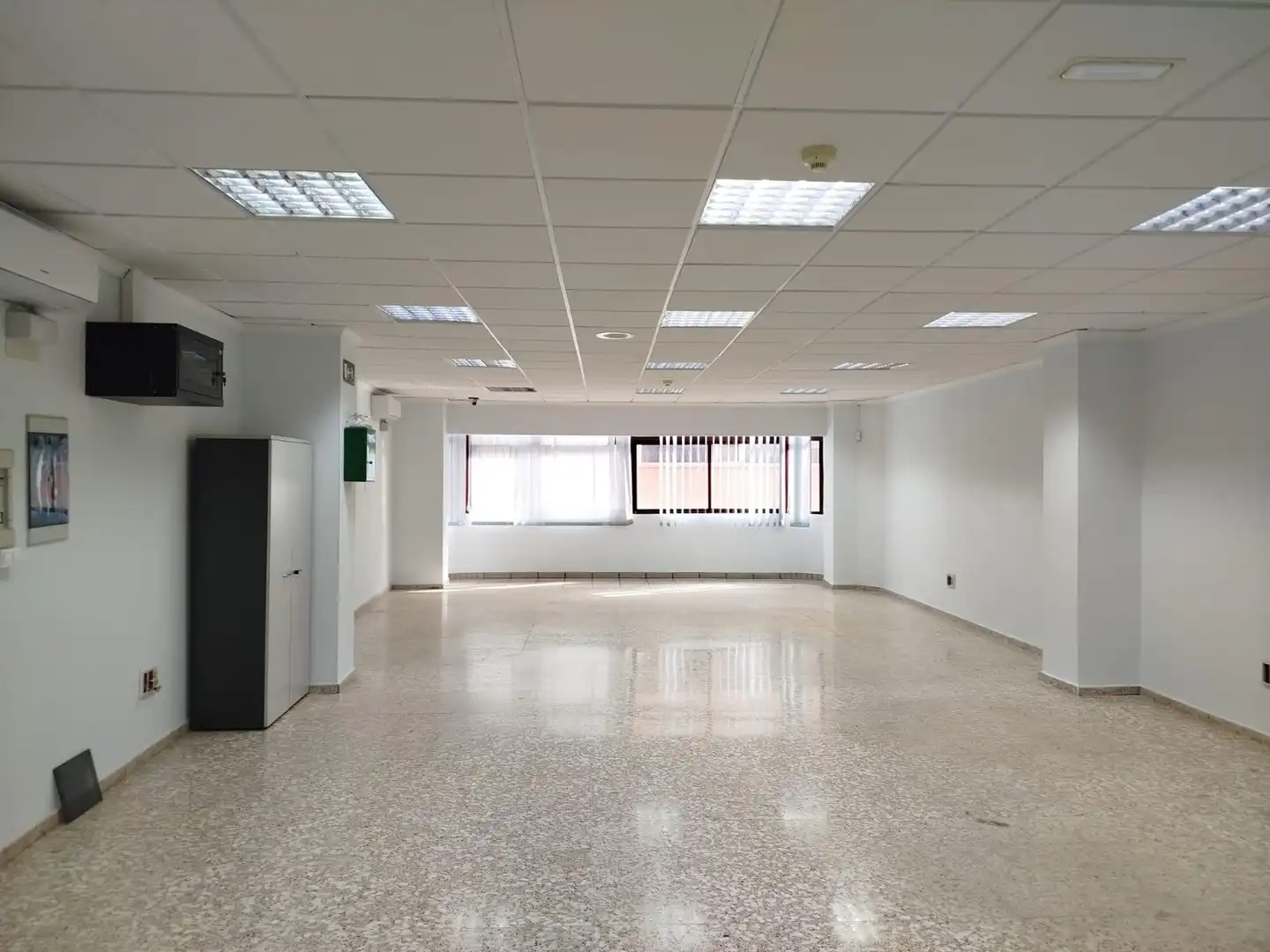 Office for rent in Las Palmas de Gran Canaria  with Air Conditioner