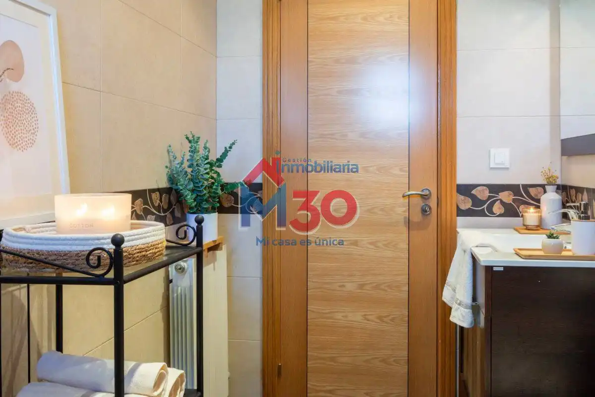 Piso en venta en Miranda de Ebro con Calefacción, Parquet y Terraza