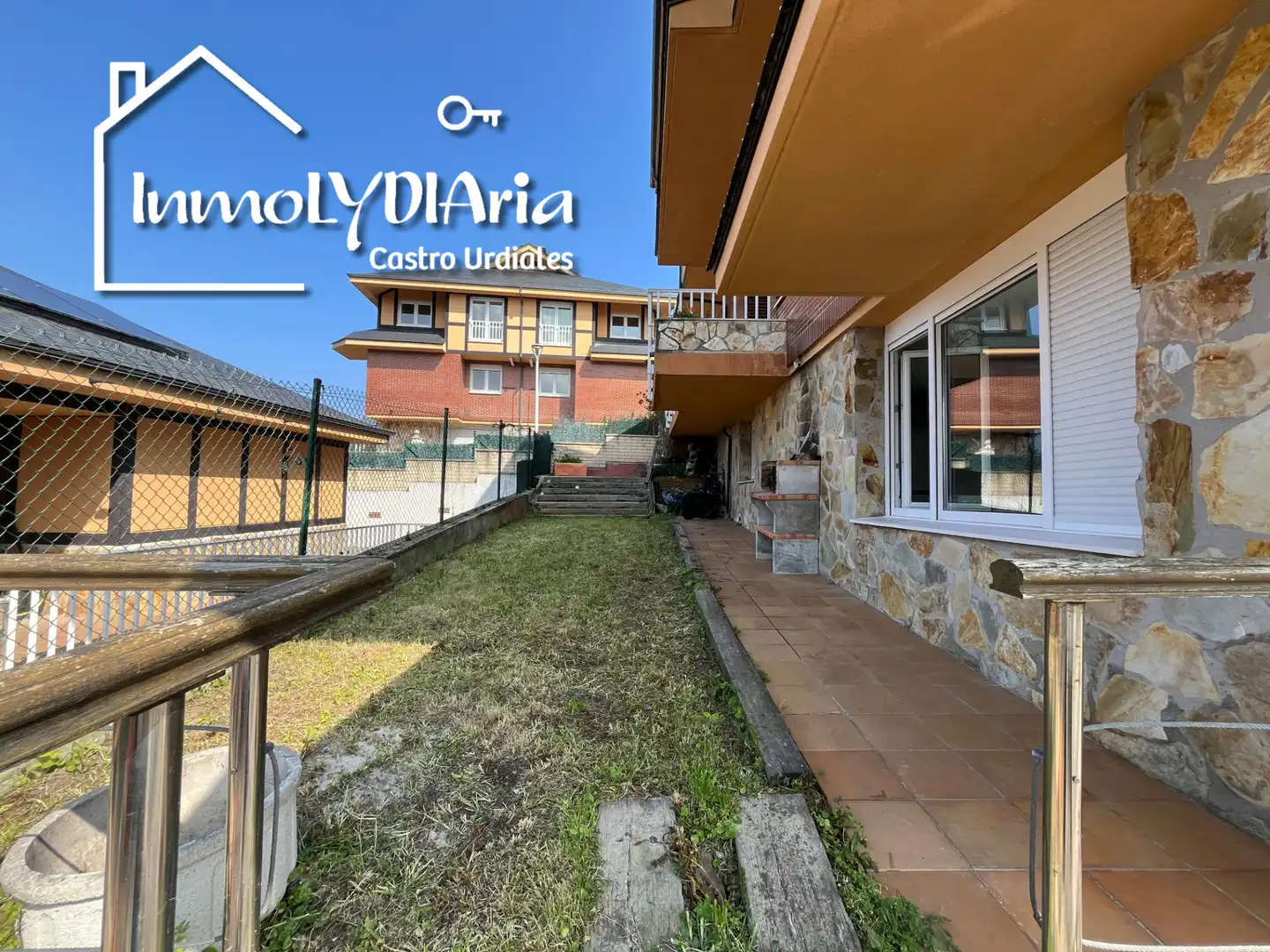 Exterior view of Houses for sale in Castro-Urdiales  with Heating, Private garden and Terrace