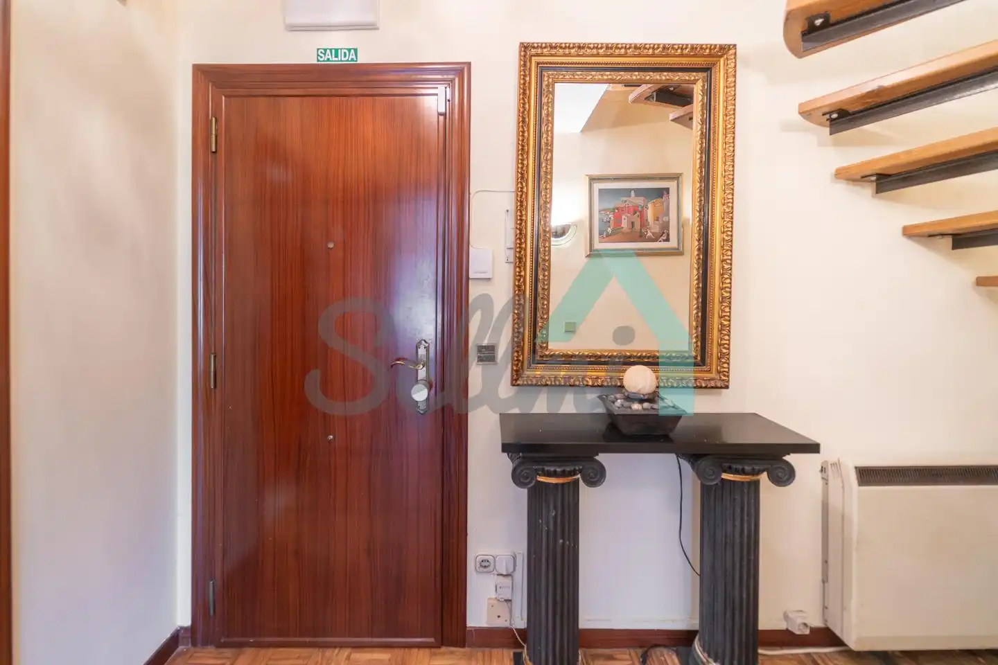 Dúplex en venta en Ramón Menéndez Pidal, Parres