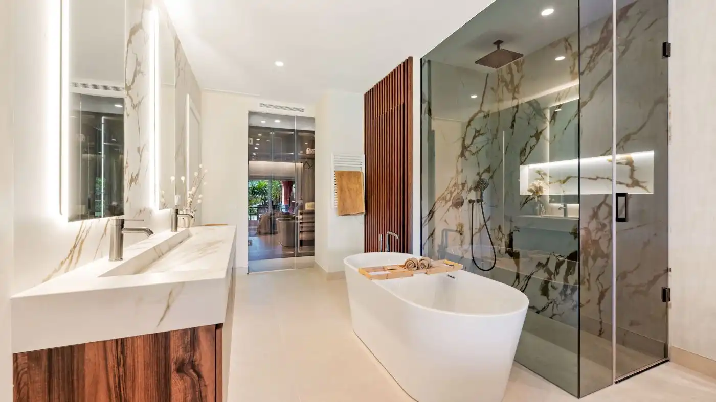 Apartamento con piscina en venta en Selwo, imagen 8