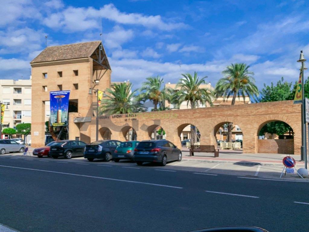 Vista exterior de Casa o xalet en venda en L'Alcúdia