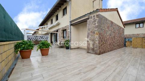 Foto 2 de Casa adosada en venda a Barrio de Elechino, Entrambasaguas, Cantabria