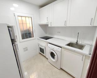 Kitchen of Flat to rent in  Madrid Capital  with Heating