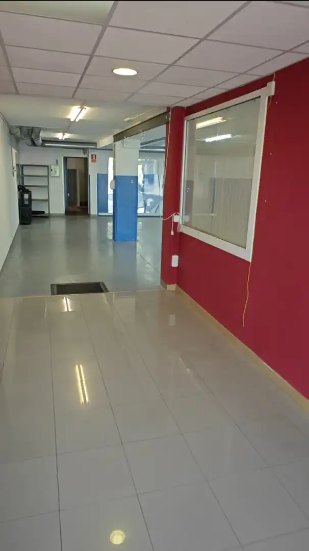 Local de lloguer en Premià de Dalt amb Aire condicionat i Alarma