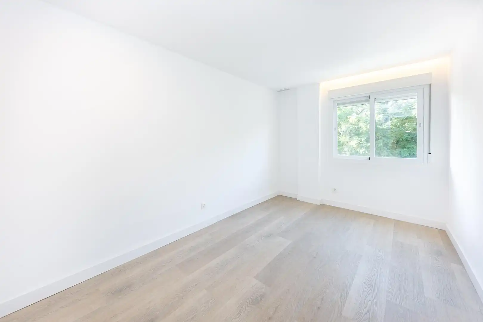 Bedroom of Apartments for sale in Fuengirola  with Air Conditioner, Heating and Terrace