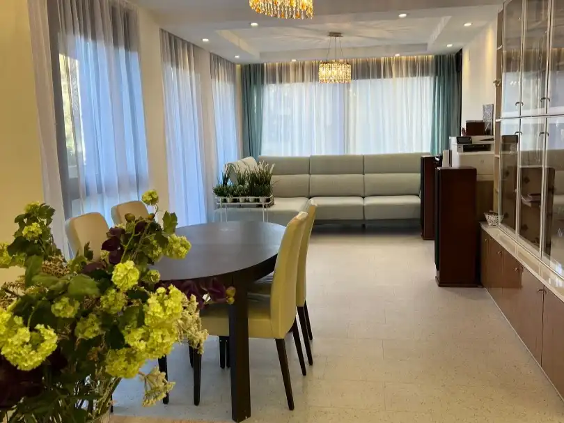 Piso con piscina en venta en Domenec Sugrañes i Gras 15, imagen 5