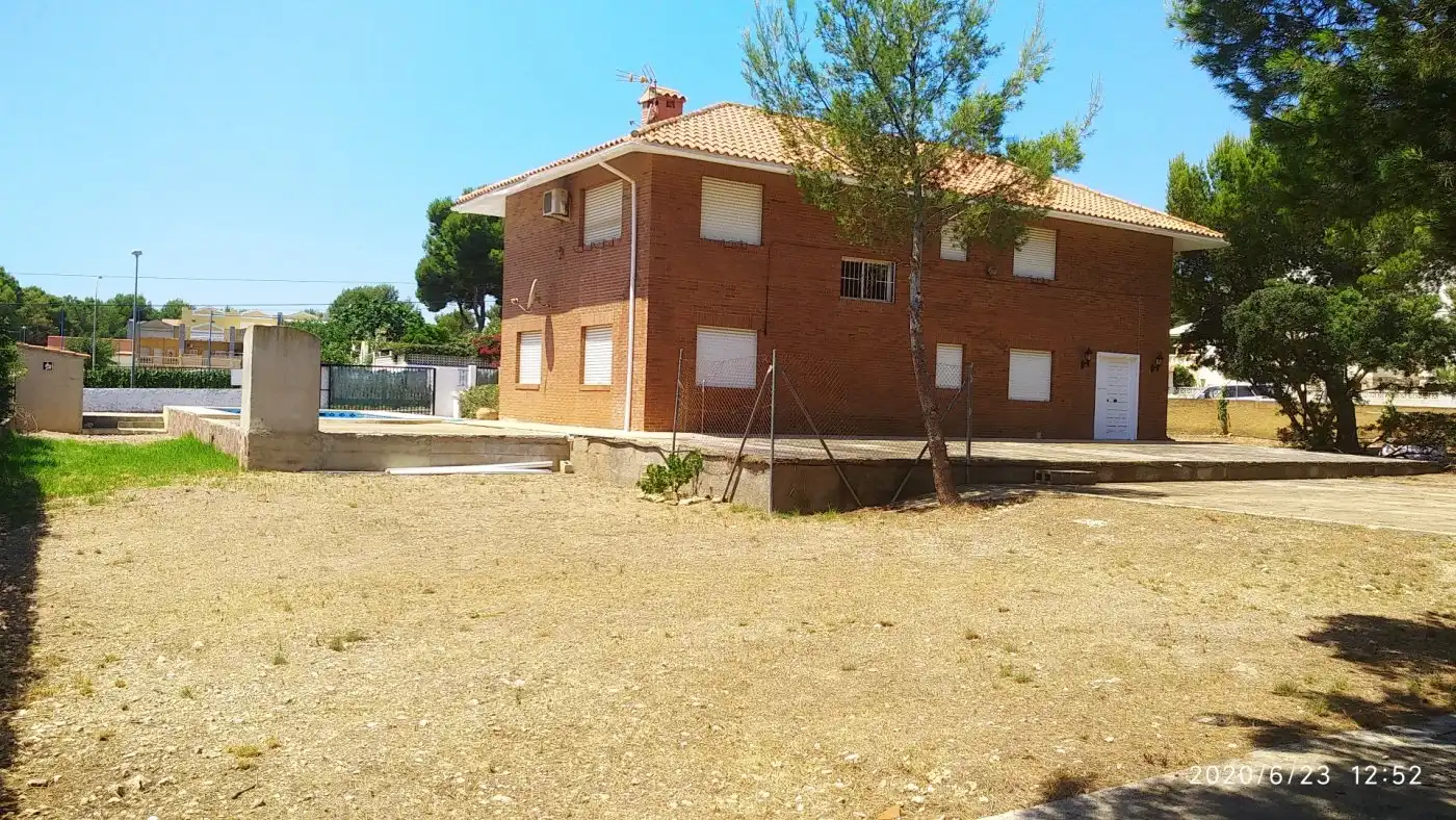 Exterior view of Houses for sale in La Nucia  with Private garden, Terrace and Storage room