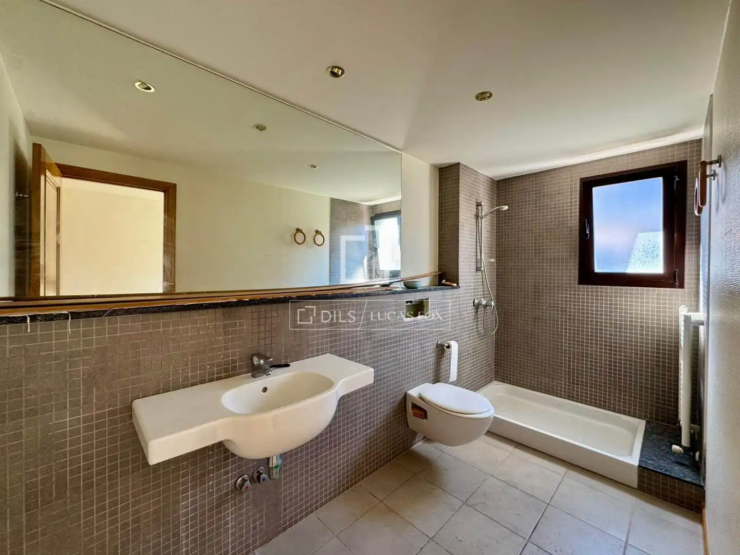 Baño de Ático en venta en Capdepera con Calefacción, Parquet y Terraza