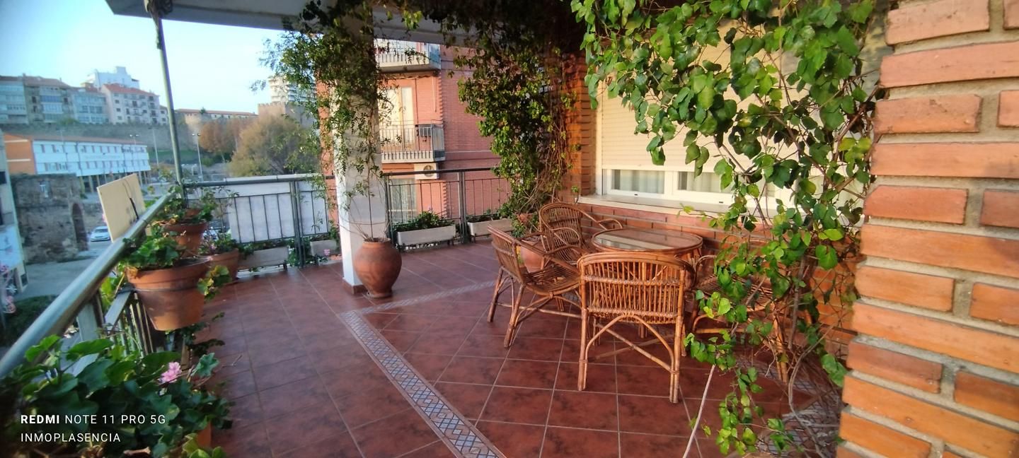 Terrassa de Pis en venda en Plasencia amb Aire condicionat, Calefacció i Terrassa