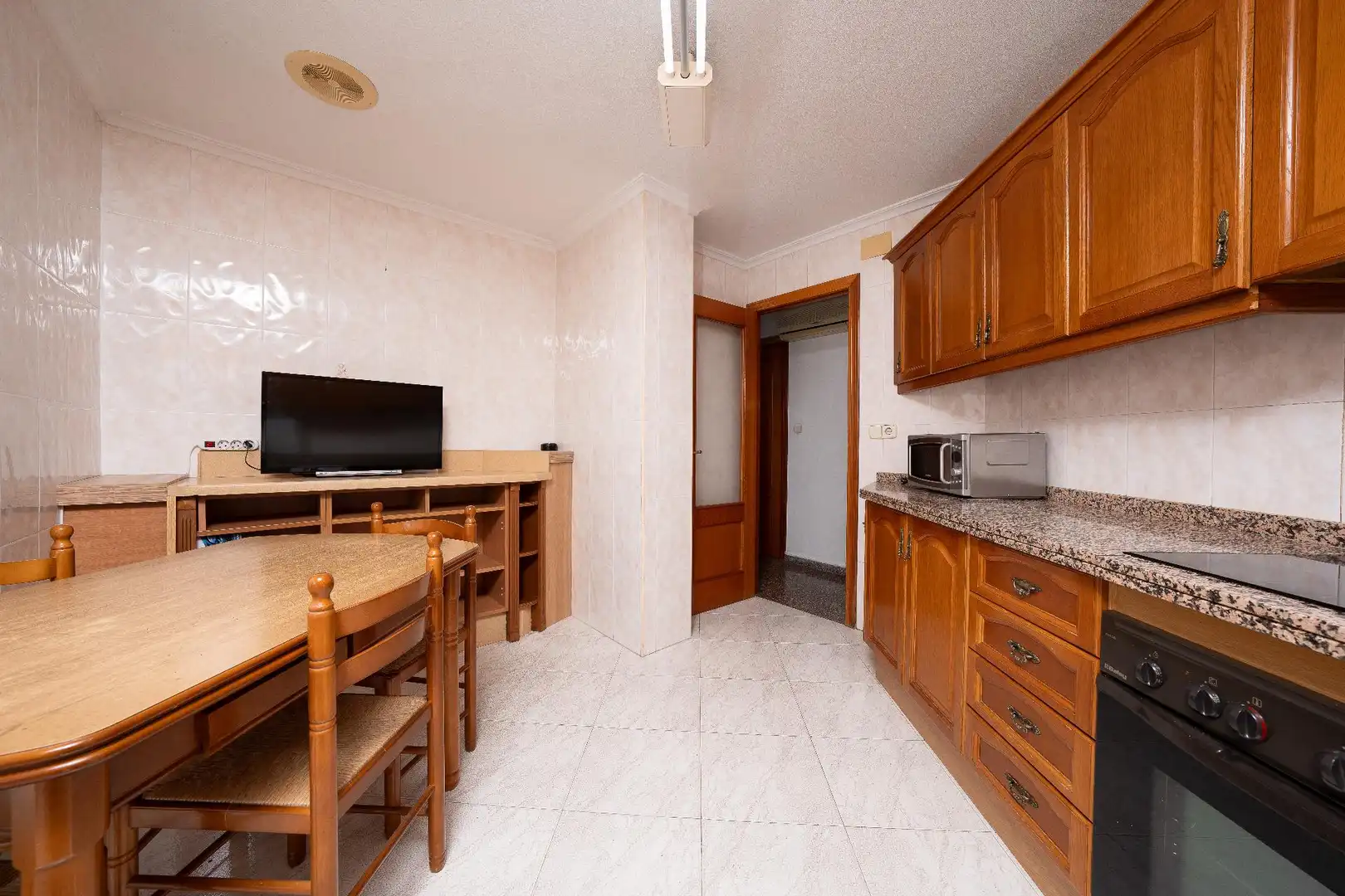 Cocina de Piso en venta en Elche / Elx con Aire acondicionado, Terraza y Balcón