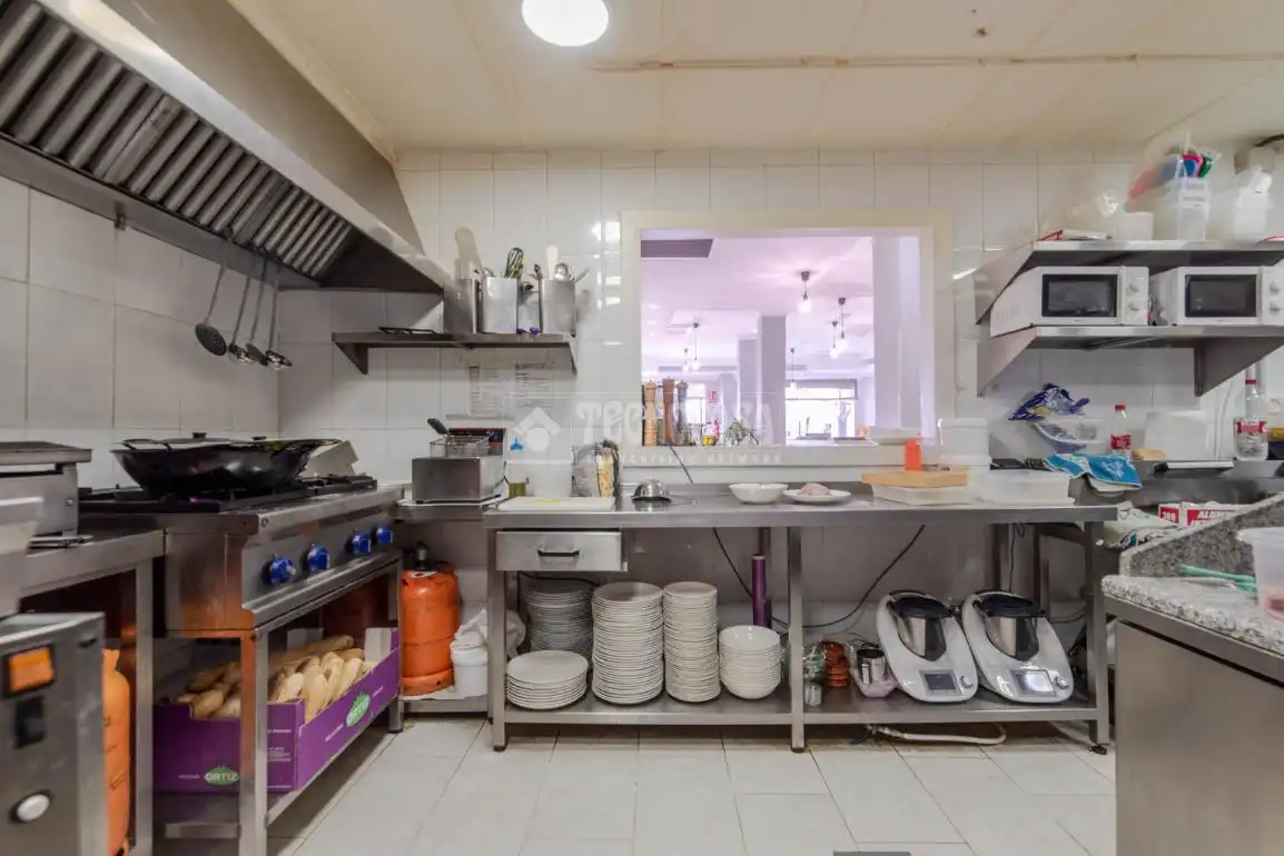 Cocina de Local en venta en Salobreña