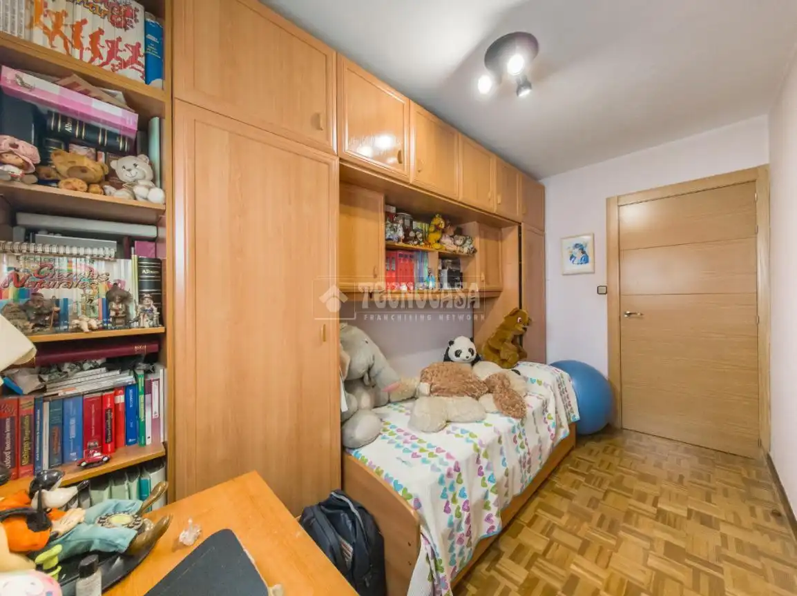 Habitación de Piso en venta en Madrid con Aire acondicionado, Calefacción y Balcón