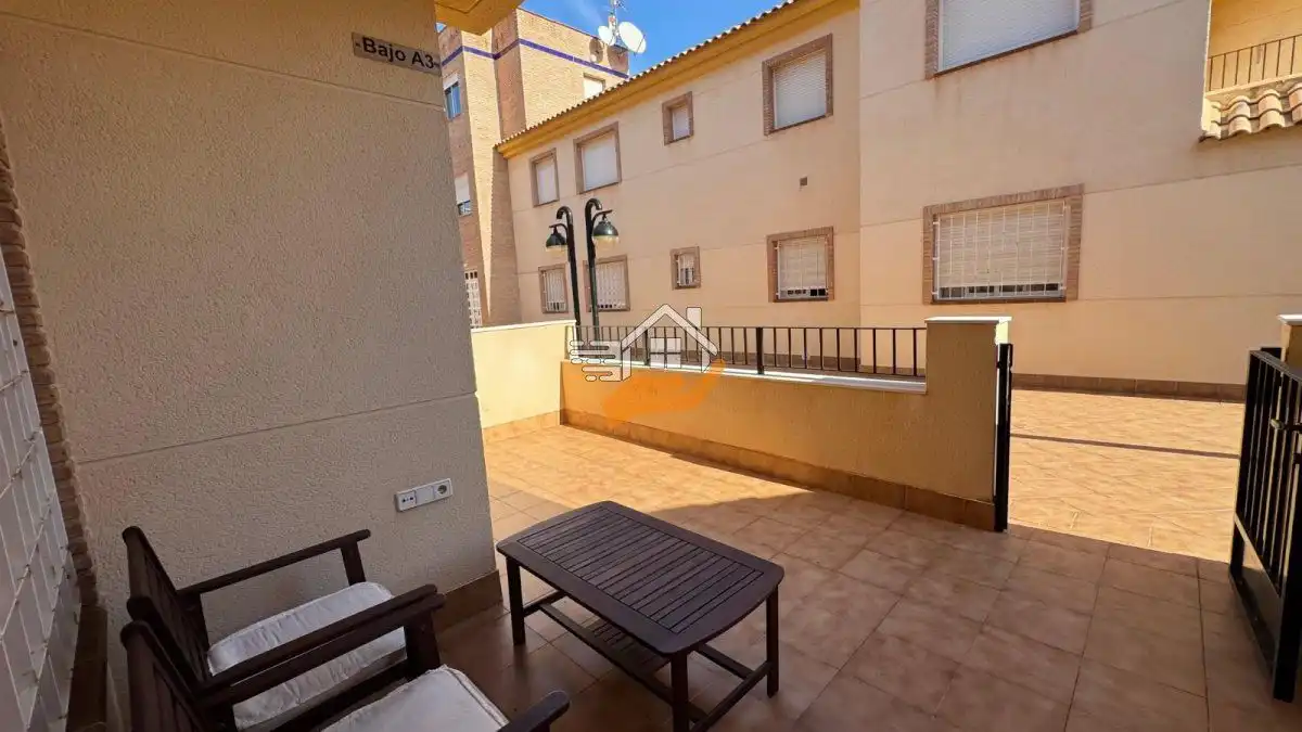 Terrassa de Casa adosada en venda en Los Alcázares amb Aire condicionat, Terrassa i Traster