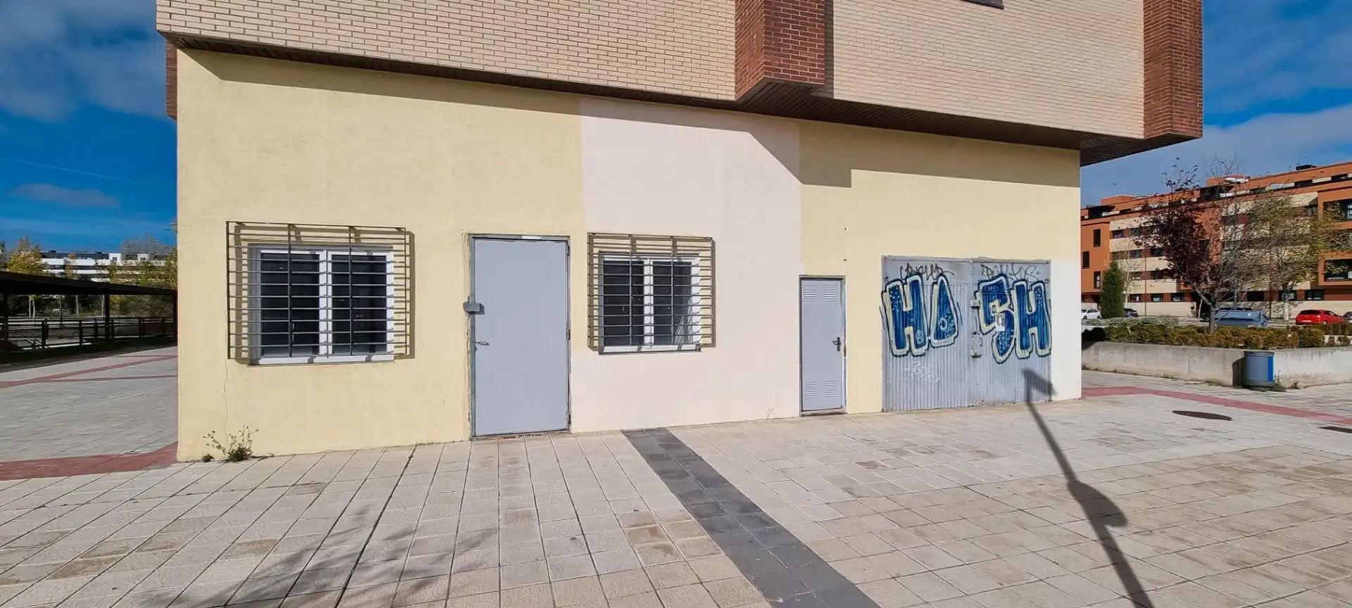 Vista exterior de Local de lloguer en Burgos