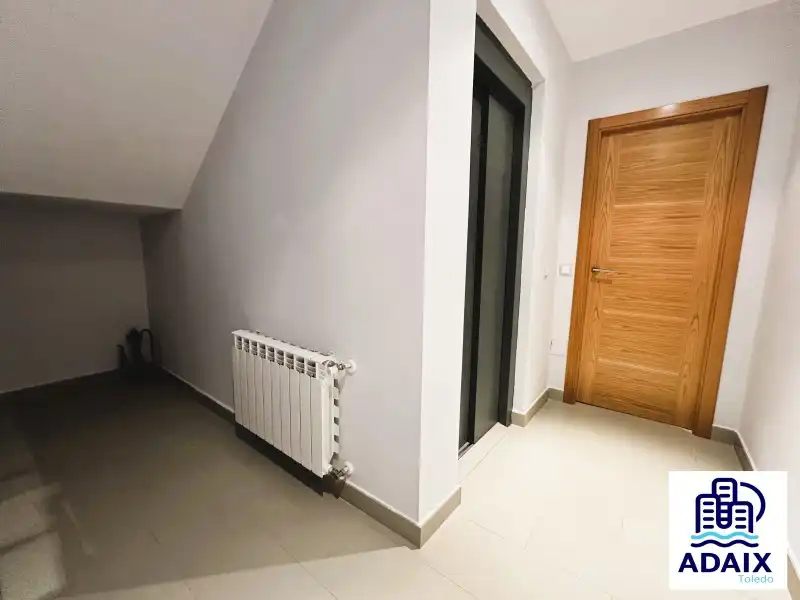 Casa adosada en venda a Calle Cañuelo, 22, Almonacid de Toledo