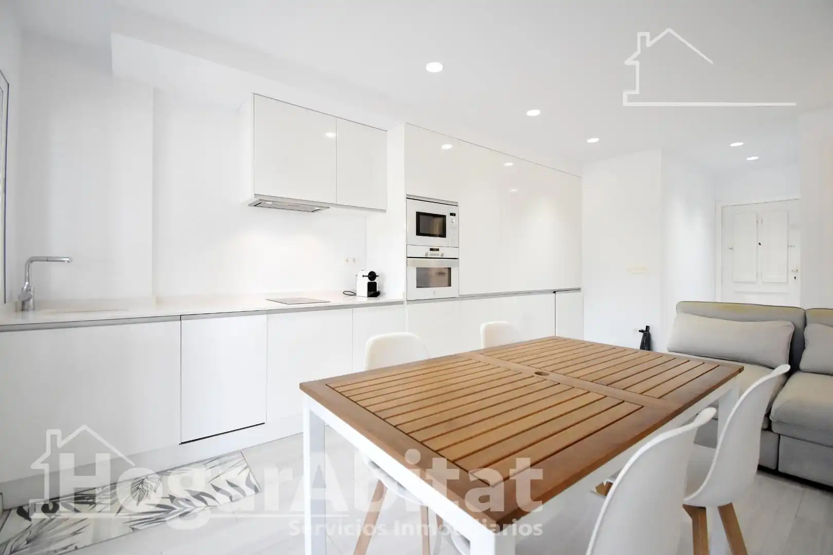 Kitchen of Flat for sale in Cullera  with Private garden, Terrace and Furnished