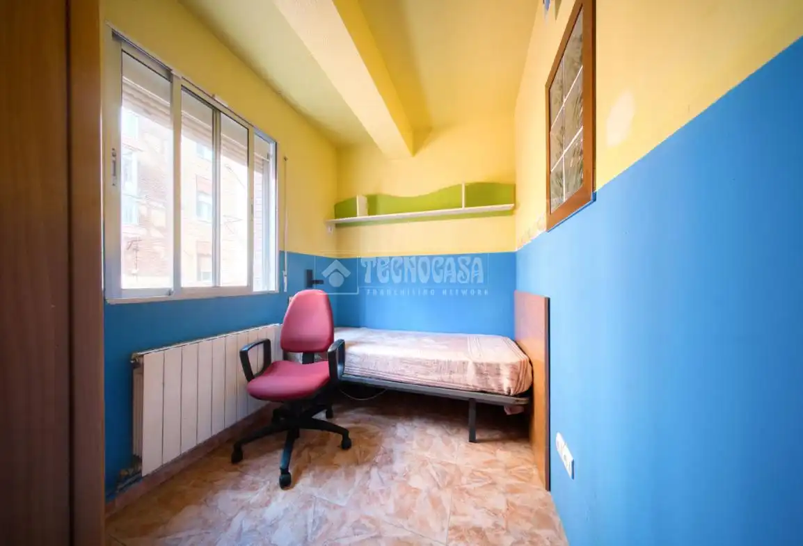 Habitación de Piso en venta en Valladolid con Calefacción
