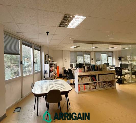 Oficina en Venta en Portuetxe Kalea, 83 en Ibaeta