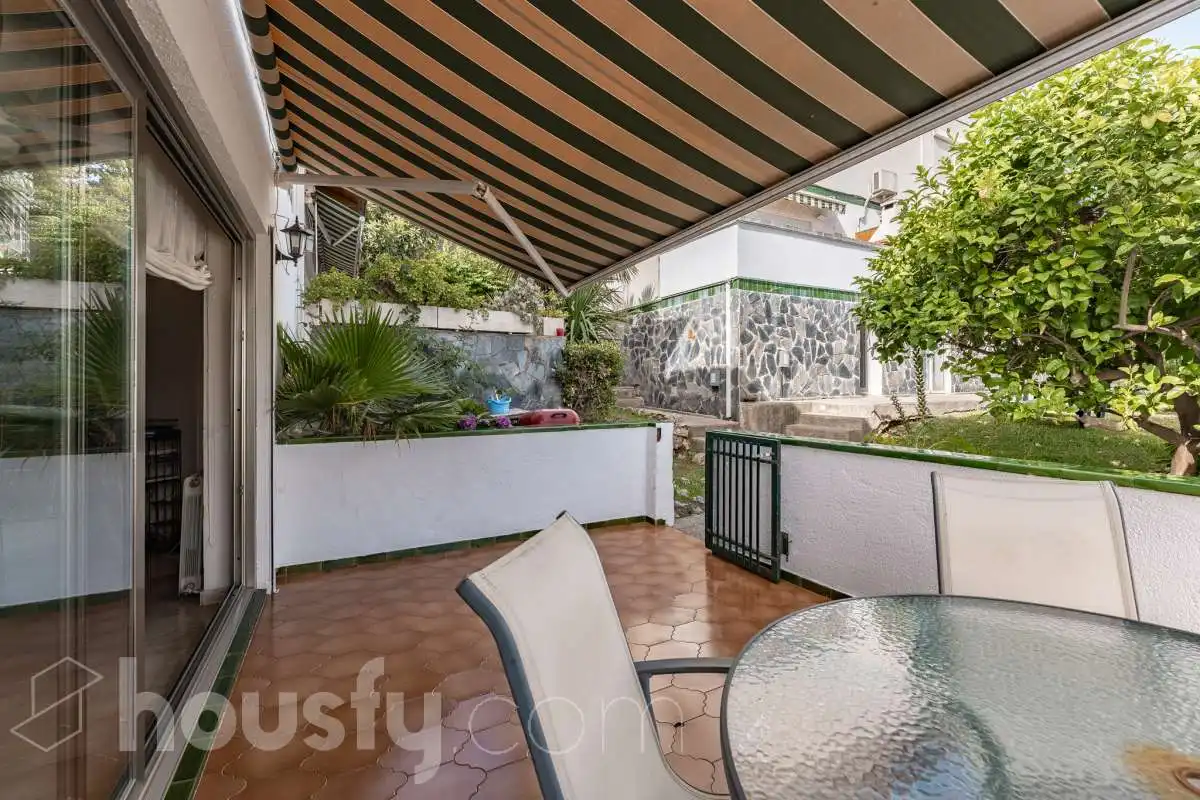 Adosado con piscina en venta en Avenida 315 ., imagen 34