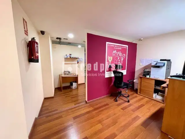 Local comercial en venda a Centro, imagen 3