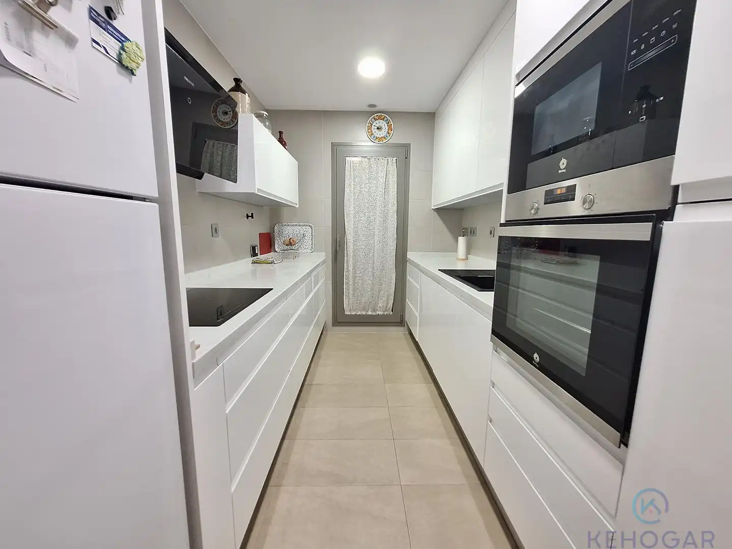 Piso con piscina en venta en Entrenúcleos, imagen 18