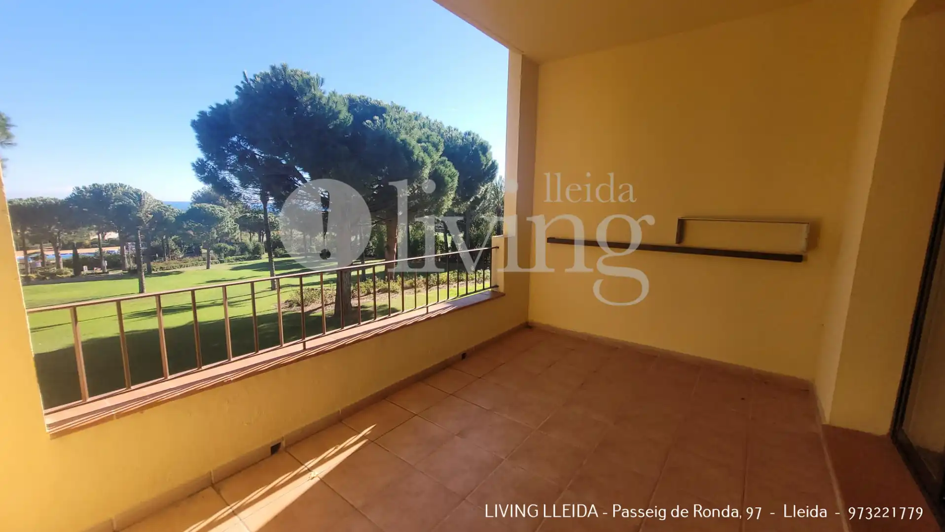 Apartamento con terraza en venta en Carrer de les Terres Noves, imagen 37