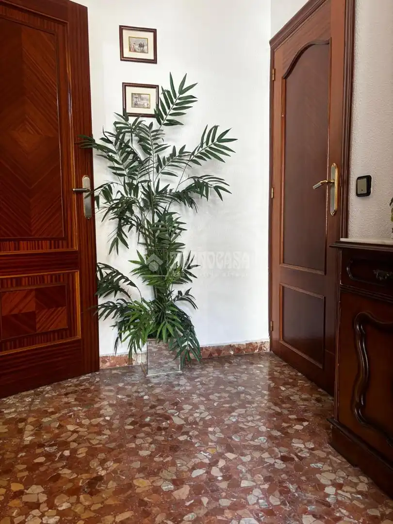 Detached homes for sale in Sevilla  with Air Conditioner and Balcony