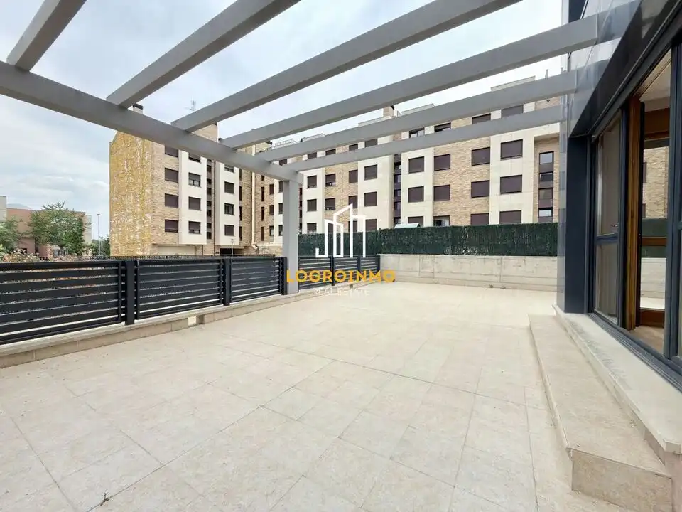 Terrace of Flat for sale in  Logroño  with Air Conditioner, Heating and Private garden