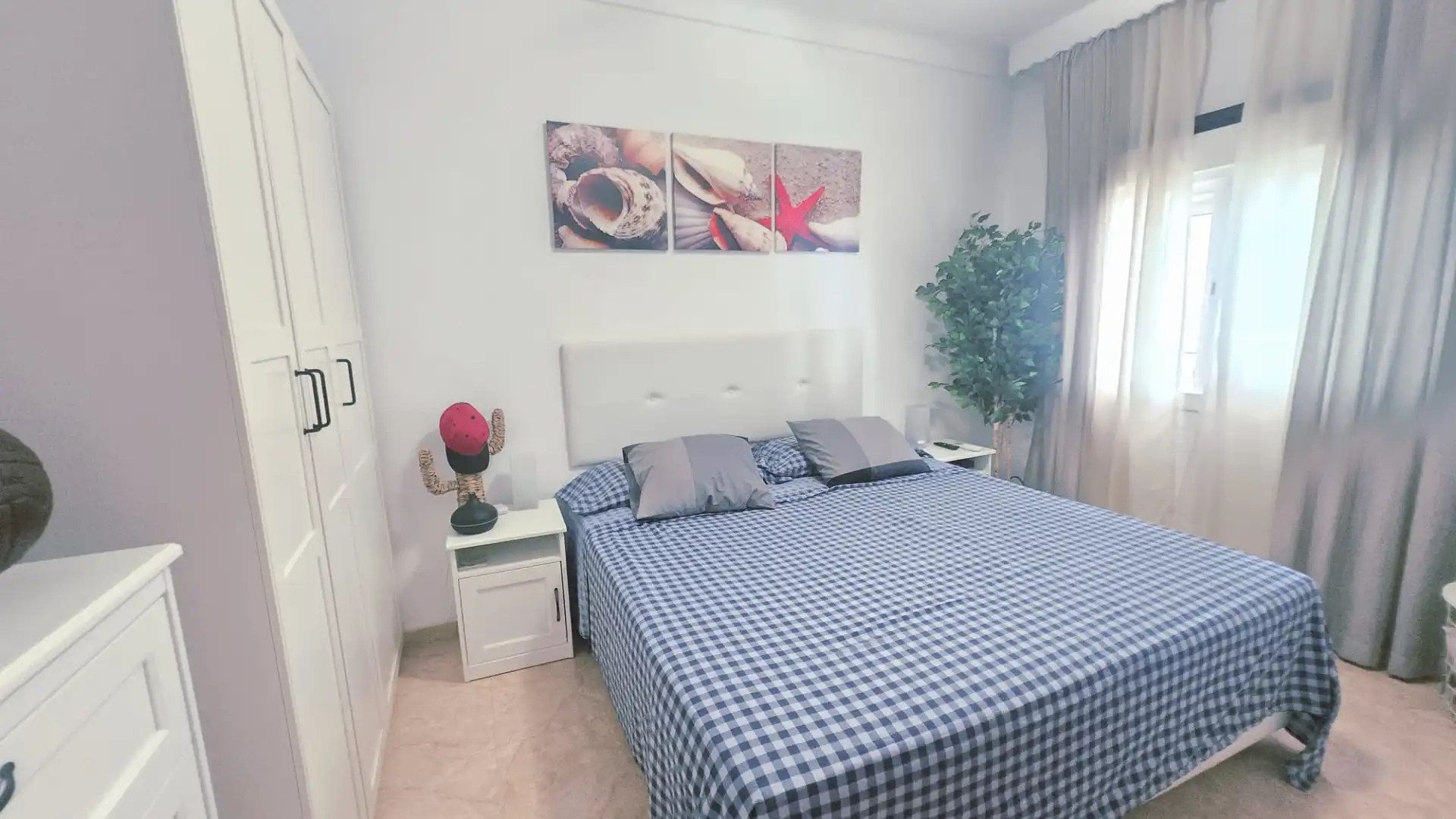Dormitori de Pis en venda en Málaga amb Aire condicionat, Terrassa i Moblat