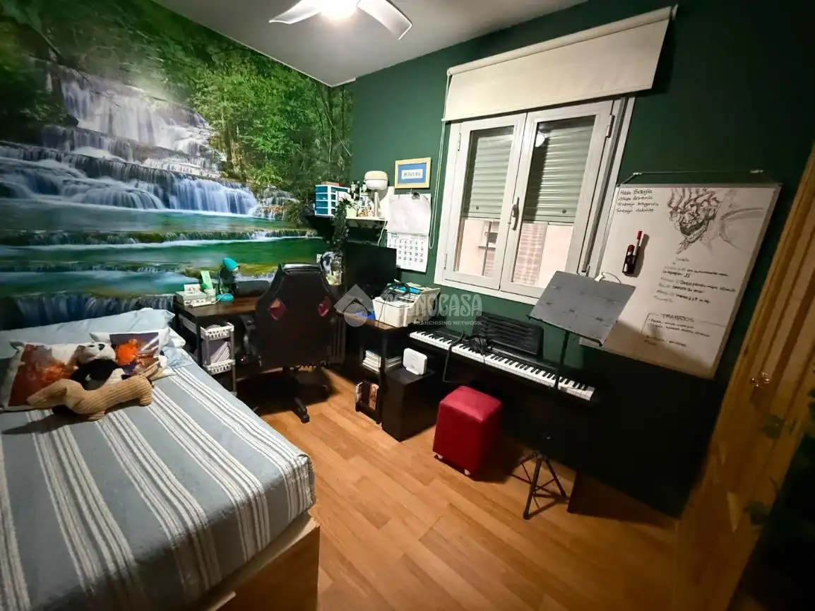Habitación de Piso en venta en Sevilla